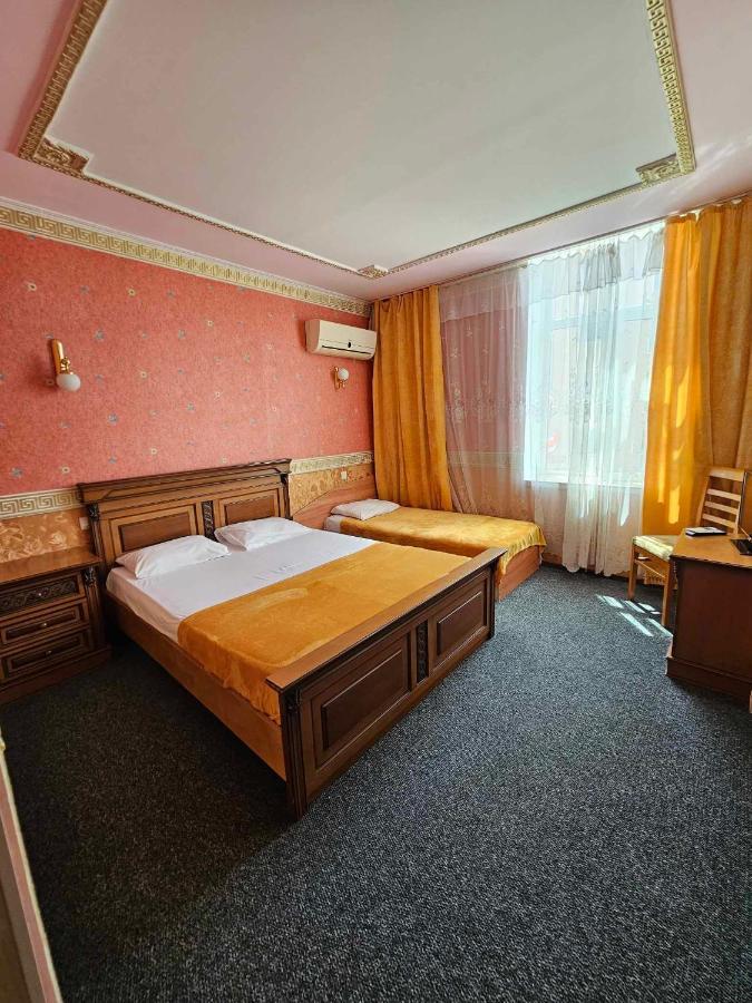 Hotel Izvora Ruse Extérieur photo