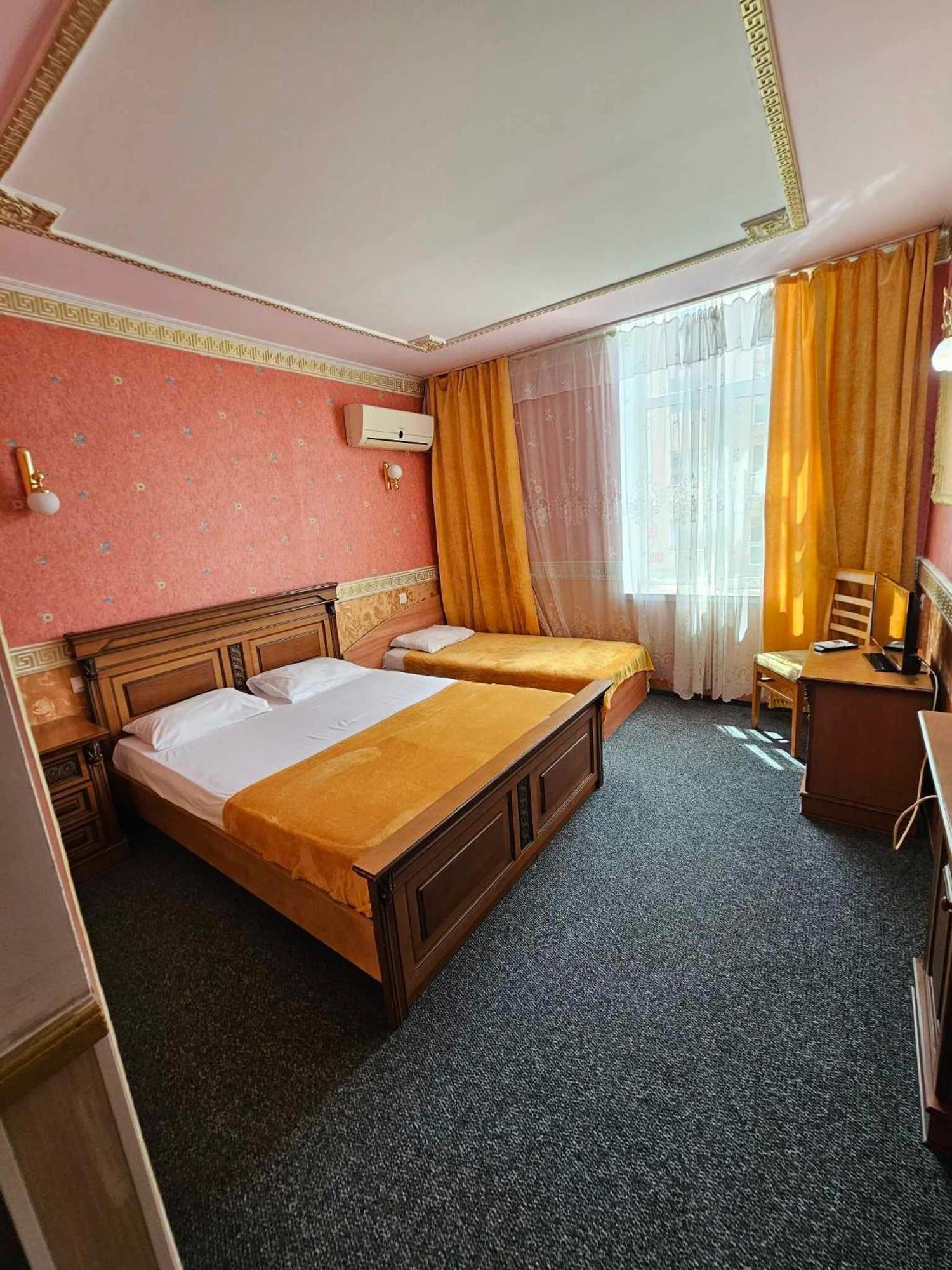 Hotel Izvora Ruse Extérieur photo