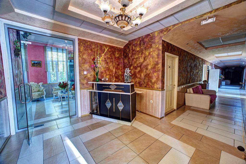 Hotel Izvora Ruse Extérieur photo
